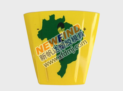 精密車標(biāo)塑膠模具光uv移印